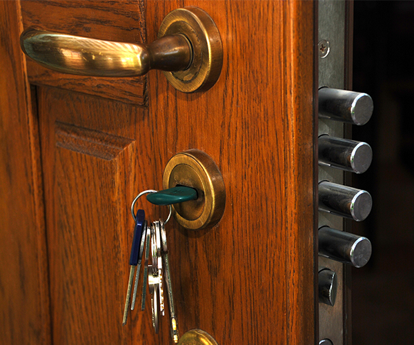 What To Consider When Choosing a Residential Locksmith