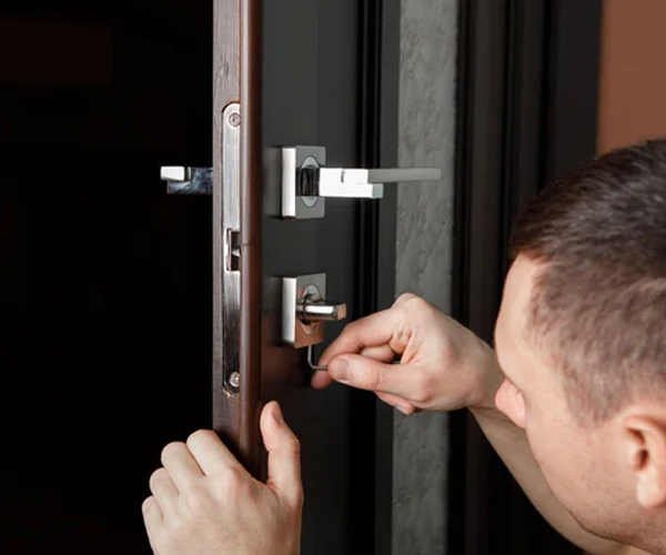 The Pros and Cons of Starting a Home Locksmith Business