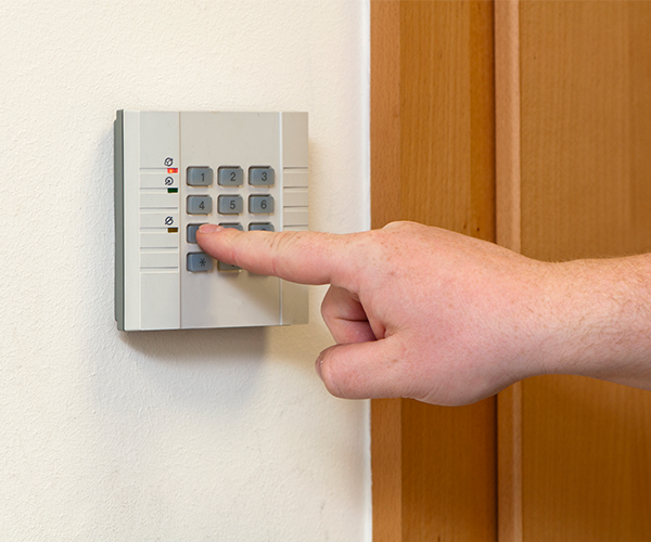 Simple-Steps-for-Setting-Up-Door-Access-Control-Systems
